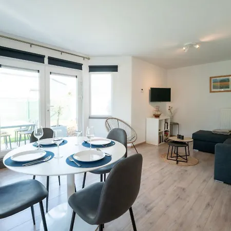 Caddy By Interhome *