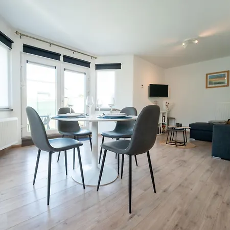 Caddy By Interhome